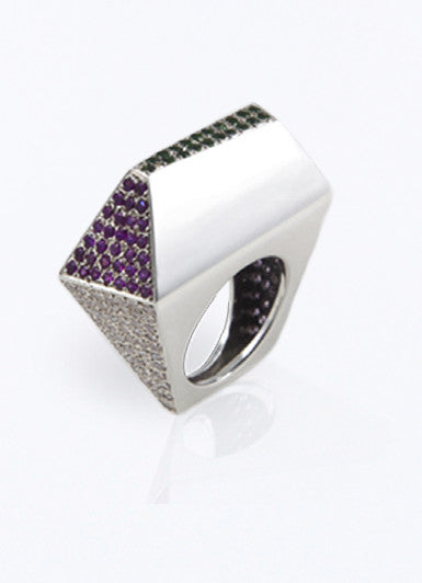 Silhouette Projection and Color Ring